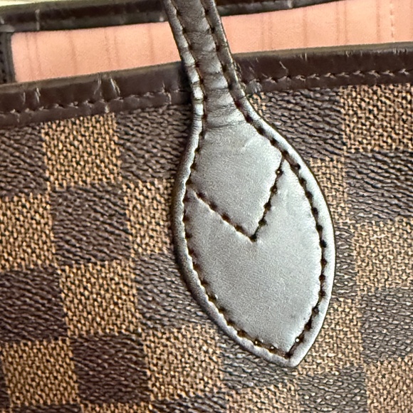 Louis Vuitton never fall MM monogram tote with Rose Ballerine interior - Picture 5 of 11